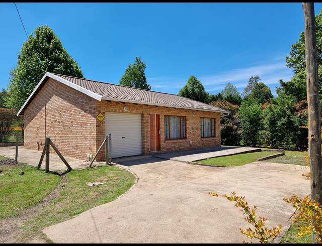 3 BEDROOM TOWNHOUSE FOR SALE IN GREENDALE